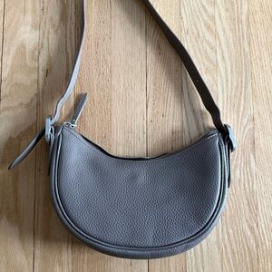 Quince /Taupe Gray Women's Shoulder Bag